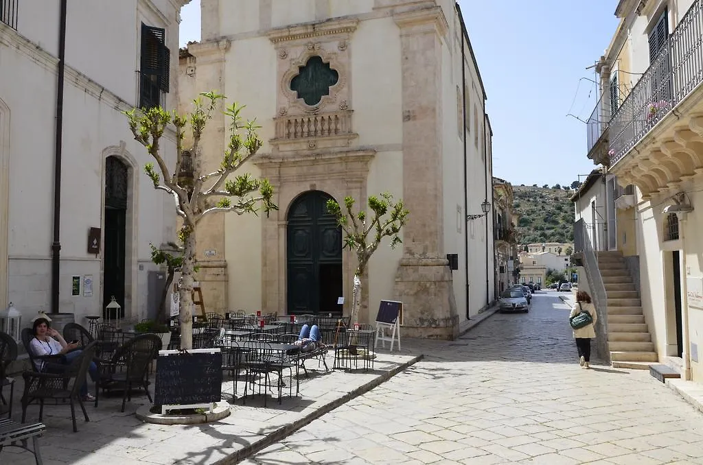 Al Borgo Dell'Arte Suite 0*, Scicli